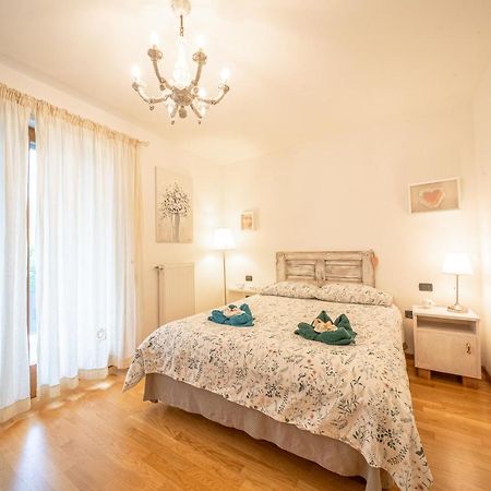 Dolce Casa Riva Apartment Luaran gambar