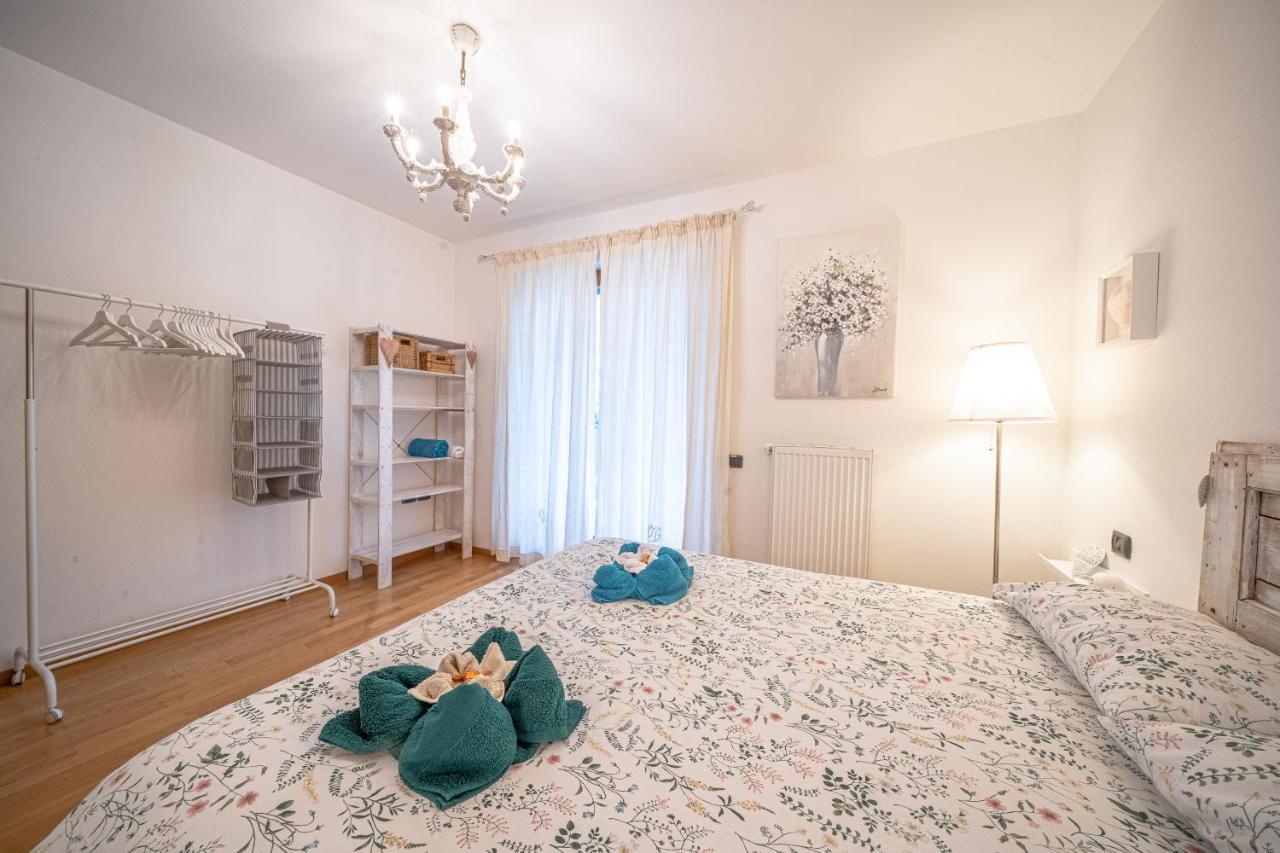 Dolce Casa Riva Apartment Luaran gambar