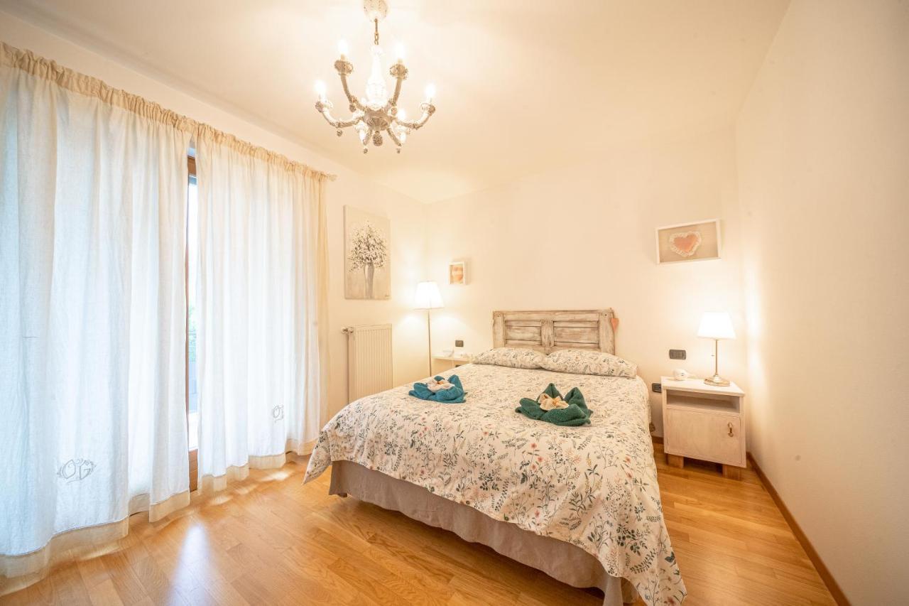 Dolce Casa Riva Apartment Luaran gambar