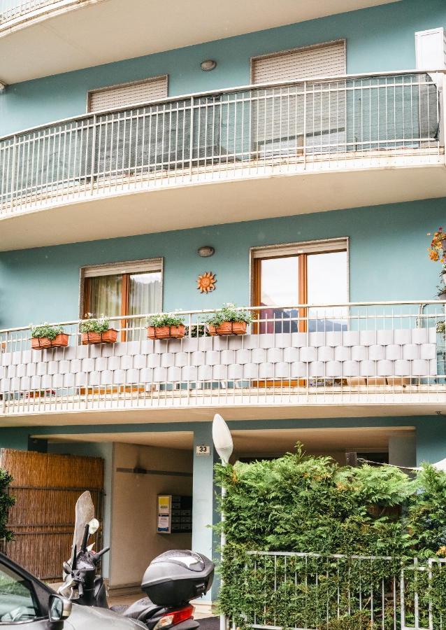 Dolce Casa Riva Apartment Luaran gambar